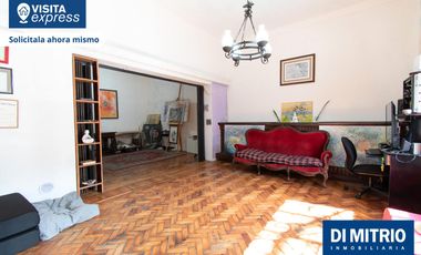 La casa que estabas buscando con increíble terraza!