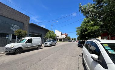 VENDO TERRENO IDEAL PARA GALPON O LOCAL COMERCIAL - BARRIO LAS AVENIDAS