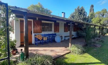 Excelente Casa Estilo Campo! Primera Junta 659, Monte Grande.