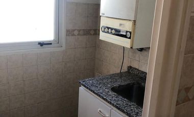 Venta departamento de 2 ambientes - Lomas Centro