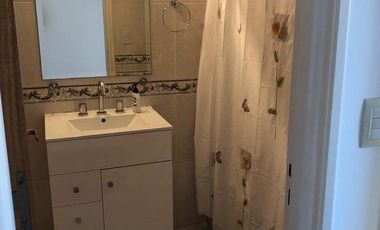 Venta departamento de 2 ambientes - Lomas Centro