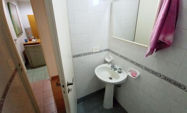 VENTA DEPARTAMENTO EN MORON SUR- EXCELENTE UBICACION