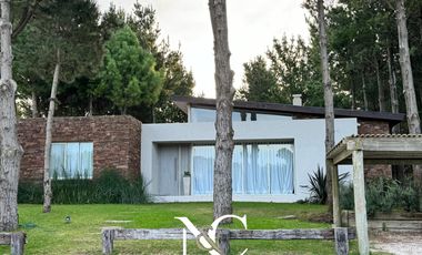 Casa en venta en Costa Esmeralda con Gas Natural