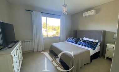 Casa en venta en Costa Esmeralda con Gas Natural