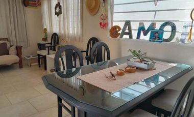 Casa en venta - 2 Dormitorios 1 Baño - 233Mts2 - Mar del Plata