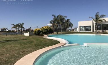 Venta - Lote en La Alameda