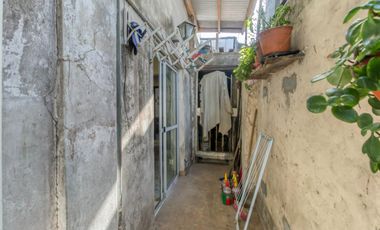 Casa 2 dormitorios- 2 baños-garage en venta en Ringuelet, La Plata