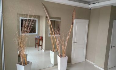 Venta Departamento Lanús Oeste al Frente 2 ambientes con Toilette
