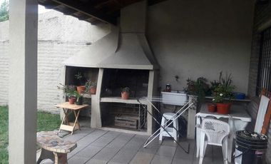 Casa - Turdera