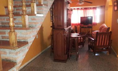 Casa - Turdera