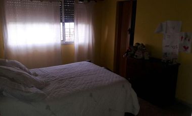 Casa - Turdera