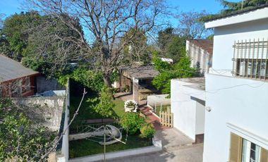 Casa en venta - 3 Dormitorios 2 Baños - Cochera - 289Mts2 - Florencio Varela