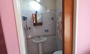 Casa en venta - 3 Dormitorios 2 Baños - Cochera - 289Mts2 - Florencio Varela