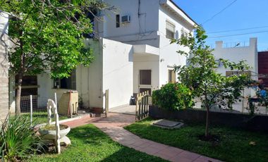 Casa en venta - 3 Dormitorios 2 Baños - Cochera - 289Mts2 - Florencio Varela