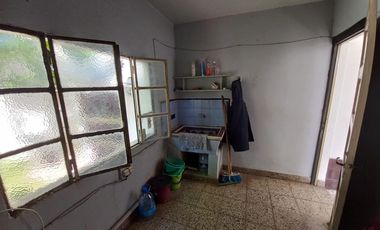 Casa en venta - 3 Dormitorios 2 Baños - Cochera - 289Mts2 - Florencio Varela
