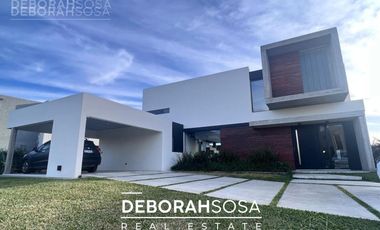 Casa de estilo moderno en Venta al agua! 4 ambientes al agua con pileta - El Cantón- Escobar