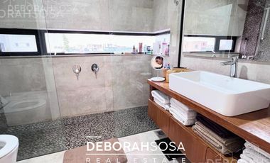 Casa de estilo moderno en Venta al agua! 4 ambientes al agua con pileta - El Cantón- Escobar