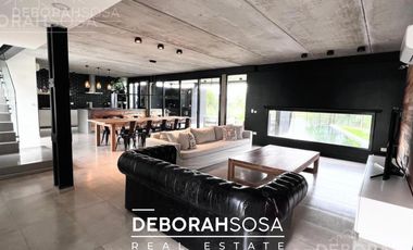 Casa de estilo moderno en Venta al agua! 4 ambientes al agua con pileta - El Cantón- Escobar