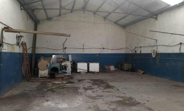 Venta Departamento con Galpón y Local en Ramos Mejia Muy buen Estado