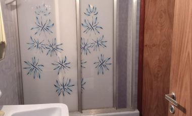 Venta Departamento con Galpón y Local en Ramos Mejia Muy buen Estado