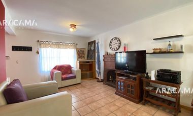 CASA en VENTA en Echeverria del Lago - Canning