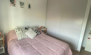Departamento en  venta de 2 ambientes con balcón - Wilde