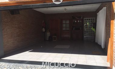 Casa en Venta, Hipólito Yrigoyen 770, Belén de Escobar