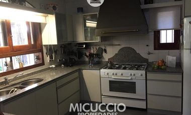 Casa en Venta, Hipólito Yrigoyen 770, Belén de Escobar