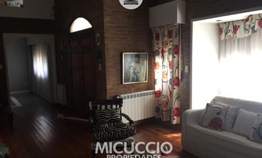 Casa en Venta, Hipólito Yrigoyen 770, Belén de Escobar