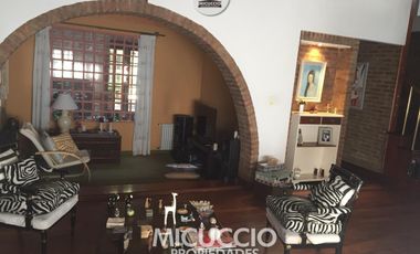 Casa en Venta, Hipólito Yrigoyen 770, Belén de Escobar