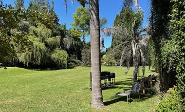 GRAN CASA EN VENTA C/LOTE DE 6157M2, EL MORO, MARCOS PAZ