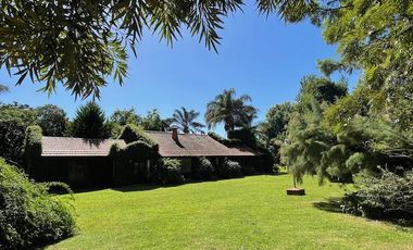 GRAN CASA EN VENTA C/LOTE DE 6157M2, EL MORO, MARCOS PAZ