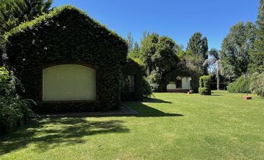 GRAN CASA EN VENTA C/LOTE DE 6157M2, EL MORO, MARCOS PAZ