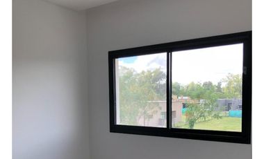 Casa en venta - 3 Dormitorios 3 Baños - Cochera - 530Mts2 - San Pablo, Pilar