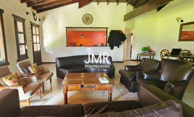 JMR Propiedades | Barrio Parque Pero | Excelente Casa en Venta