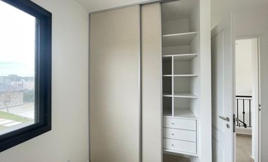 Excelente casa en venta en Altos de Campo Grande