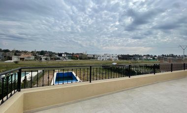 Excelente casa en venta en Altos de Campo Grande