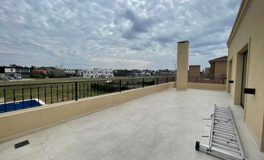 Excelente casa en venta en Altos de Campo Grande