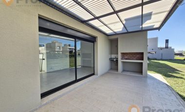Casa en Funes