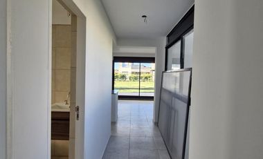 Casa en Funes