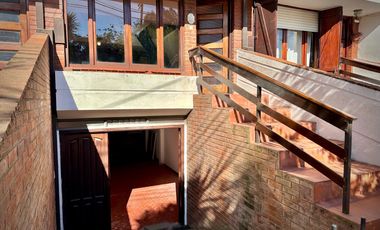 Venta  Triplex en Barrio San Carlos Mar del Plata