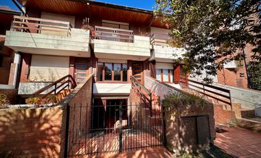 Venta  Triplex en Barrio San Carlos Mar del Plata