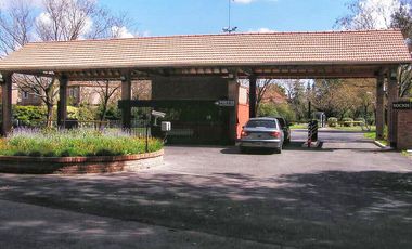 Excelente OPORTUNIDAD en Exclusivo Country de Pilar