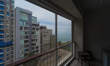 MAGNIFICO DUPLEX CON VISTA AL MAR EN VENTA EN BARRANCO