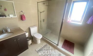CASA EN VENTA CALLE PINTOR ARTURO GORDON