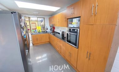 CASA EN VENTA CALLE PINTOR ARTURO GORDON