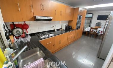 CASA EN VENTA CALLE PINTOR ARTURO GORDON