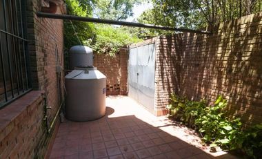 Casa jardin  y pileta y terreno -  Lomas Schoenstatt