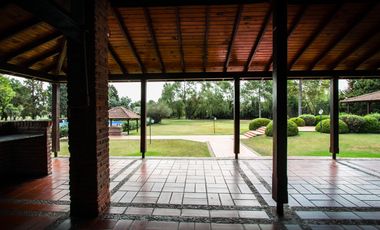 Excelente OPORTUNIDAD para tener tu casa de los sueños en el Country Pilar del Lago