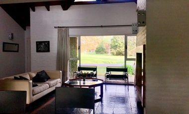 Excelente OPORTUNIDAD para tener tu casa de los sueños en el Country Pilar del Lago